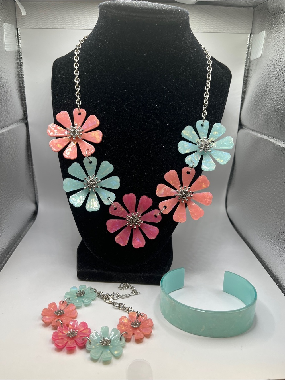 Pink & Aqua Floral Necklace Set with Bracelet